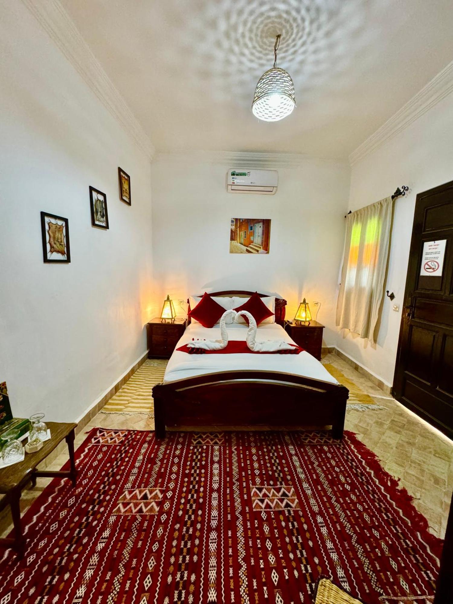 Riad Iklil (Adults Only) มาร์ราเกช ภายนอก รูปภาพ
